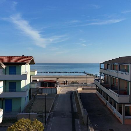 Trilocale Con Terrazzino A 30Mt Dal Mare Di Fano - F003 Apartment Marotta Exterior photo